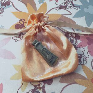 D23 Mystery & Magic Box - Collector Pin- Yzma Llama Potion